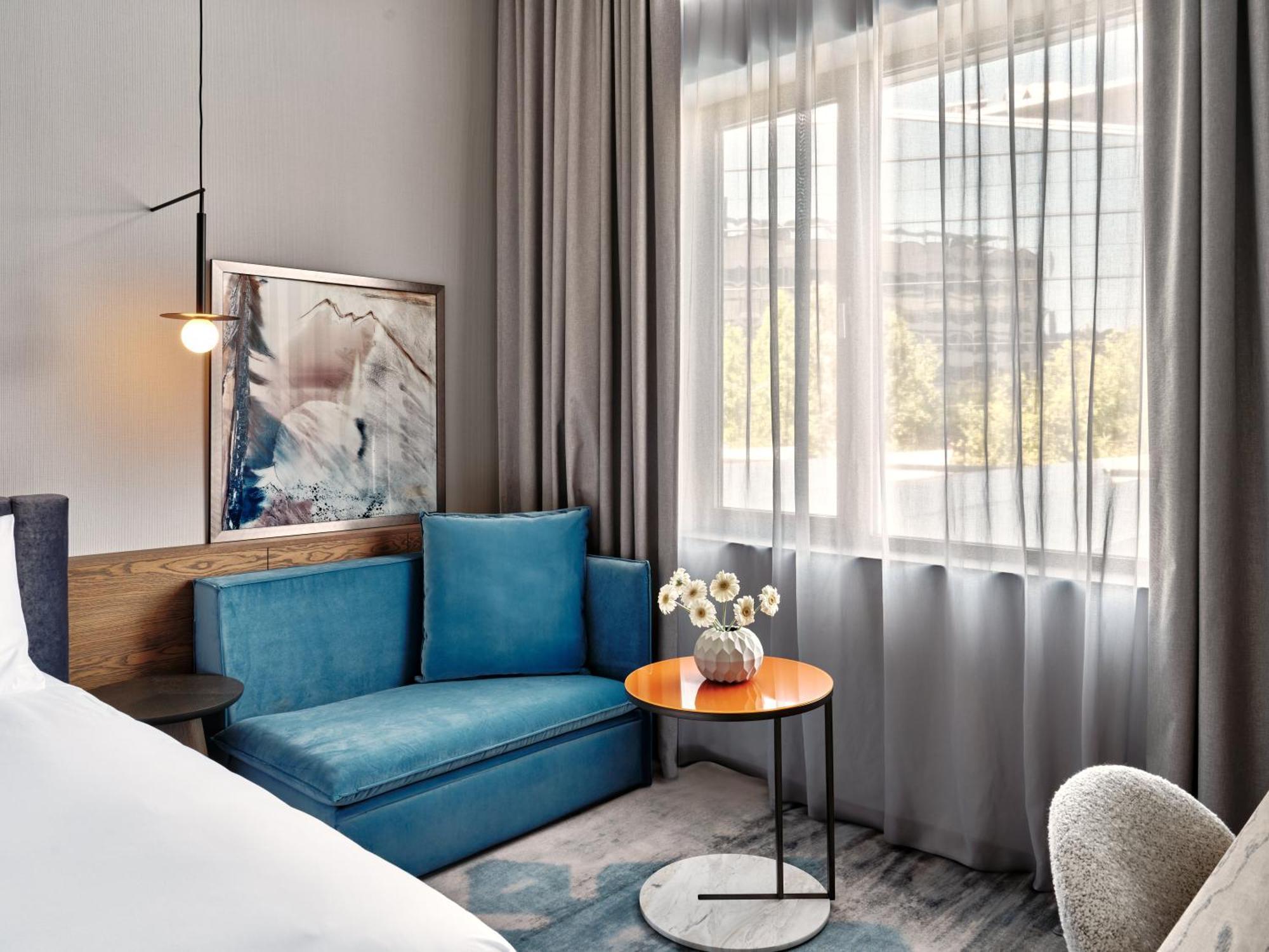 Crowne Plaza Sofia By Ihg Hotell Exteriör bild