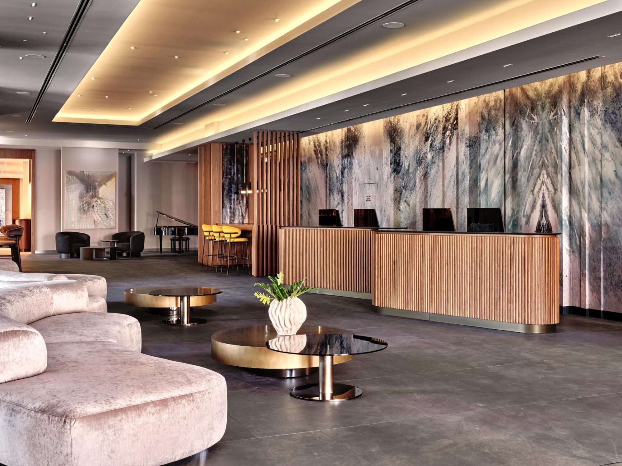 Crowne Plaza Sofia By Ihg Hotell Exteriör bild