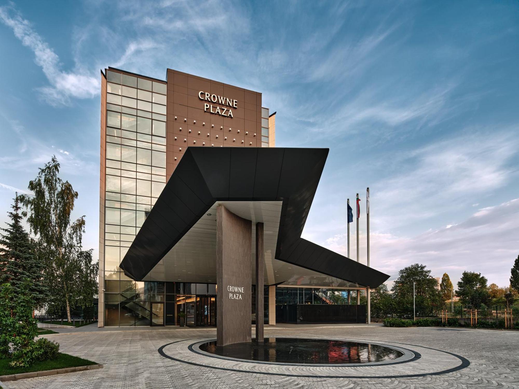 Crowne Plaza Sofia By Ihg Hotell Exteriör bild